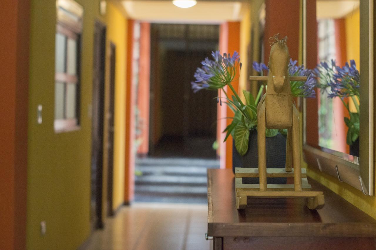 Give House Bed and Breakfast Guatemala Exterior foto