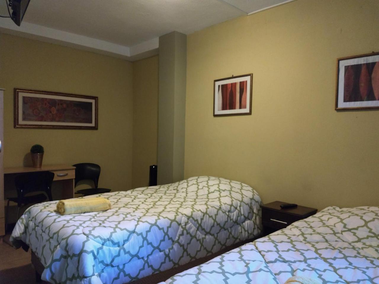 Give House Bed and Breakfast Guatemala Exterior foto